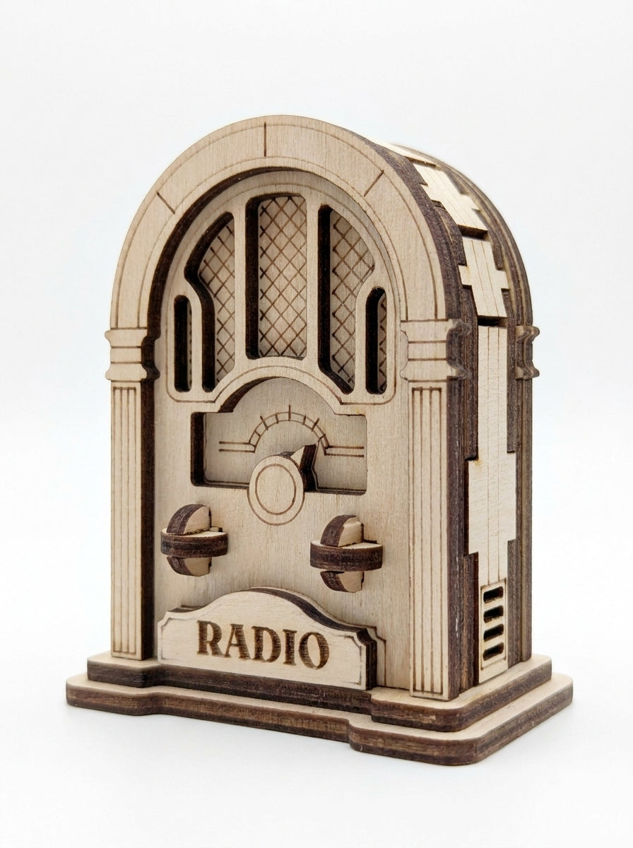 Vintage Radio Miniature