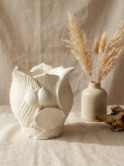 Lotus Leaf Jar